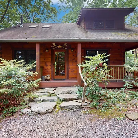 Elkhorn Cabin & Eagles Wing Lodge